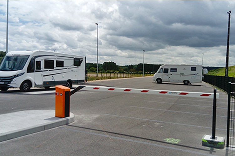 Blois-aire-camping-car [AirePark]