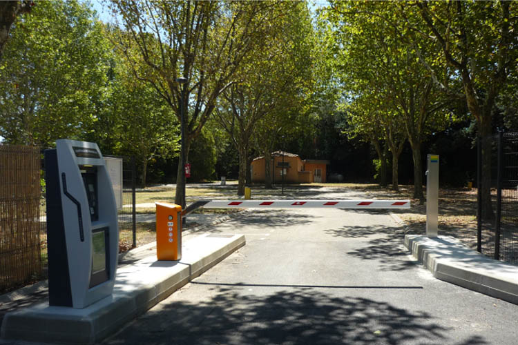 Cavaillon aire pour camping-cars 4