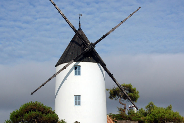 photo Épine Ille de Noirmoutier aire pour camping-cars 2