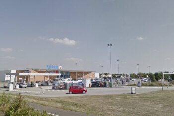 Área de servicio (Supermercado) - Talmont St Hilaire