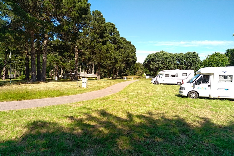 Erquy-aire-camping-car5[AirePark]