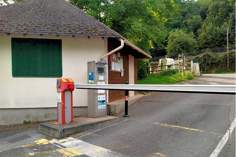 La Chapelle Saint Mesmin aire pour camping-cars 1