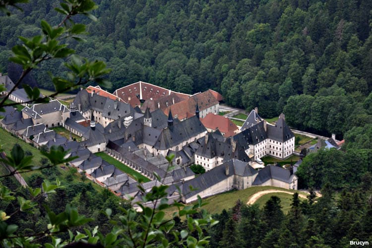 aire de camping-car de Allevard Les Bains, le Monastère de la Chartreuse