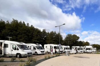 aire de camping-car de Beaumont-le-roger, vue globale