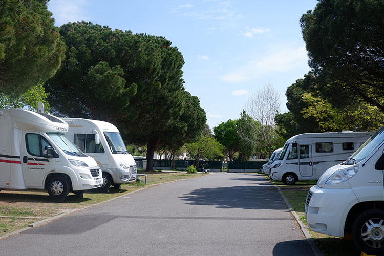 Le-Pouliguen-aire-camping-car-réseau-aireservices(2)