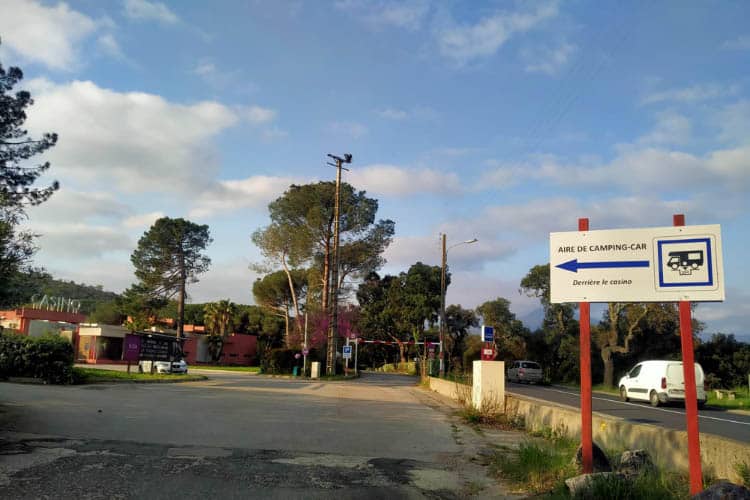 Le Boulou motorhome park4