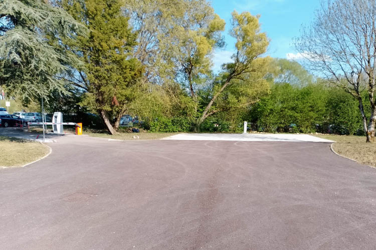 photo de vesoul aire pour camping-cars 10