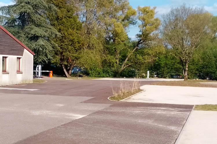 photo de vesoul aire pour camping-cars 7