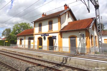 photo varennes sur allier station de La gare