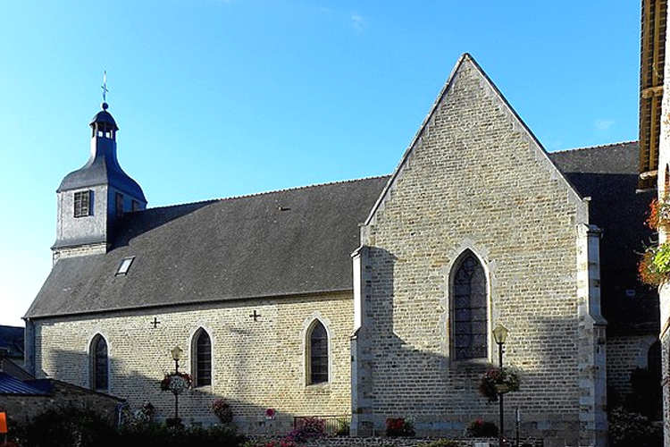 maen roch aire pour camping-car nouvel église