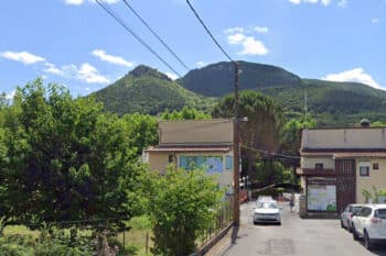 Rivière du Tarn aire pour camping-cars