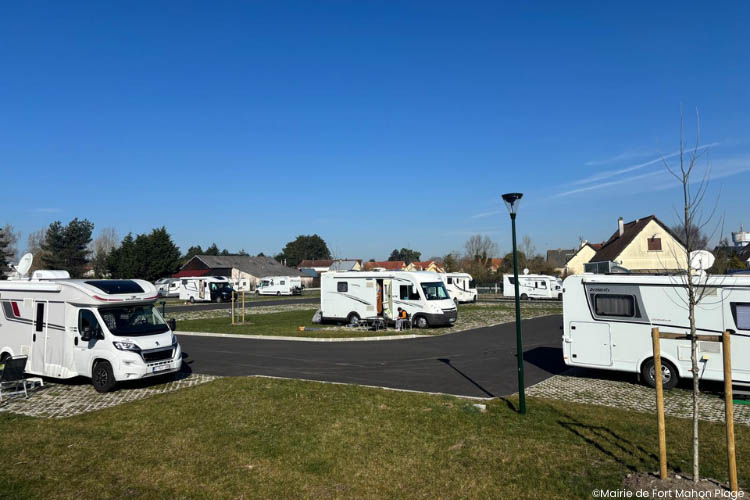 Fort-Mahon-Plage aire pour camping-cars 3