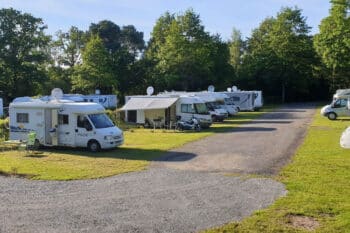 Surzur aire pour camping-cars 7