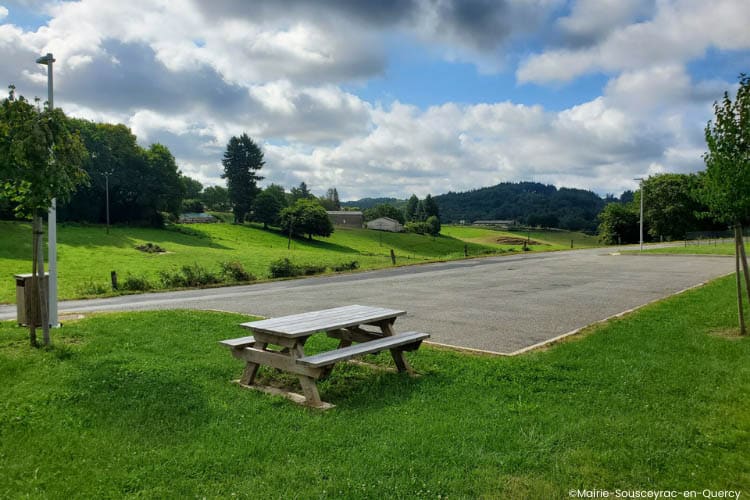 Sousceyrac-en-Quercy motorhome park